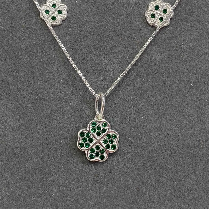 CONJUNTO TREVO COM PEDRAS